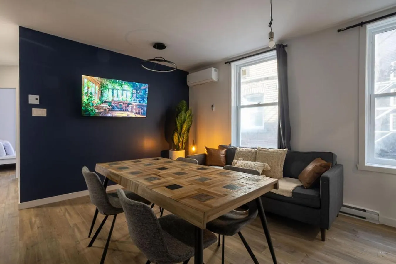 Warm 2Br In The Heart Of Plateau Mtl Apartment Montreal
